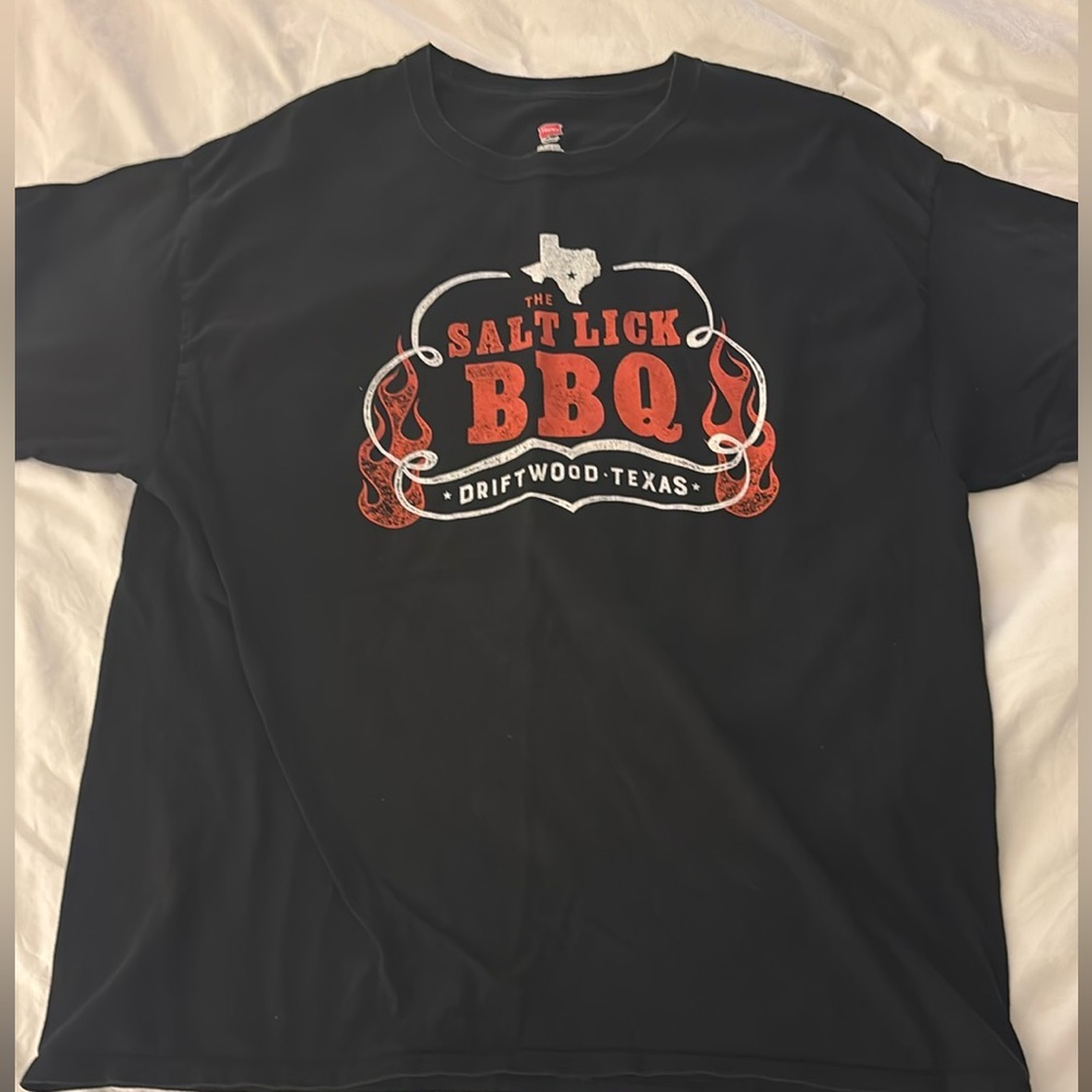 FAMOUS Salt Lick BBQ Black T-Shirt - XL